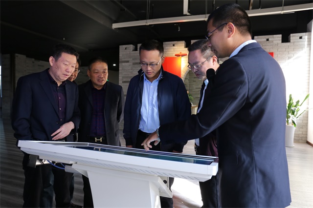 松陽縣副縣長劉坤蒞臨臨海市農合聯產業合作園調研